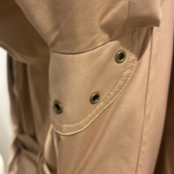 Burberry Tan Trench Coat - Picture 13 of 14